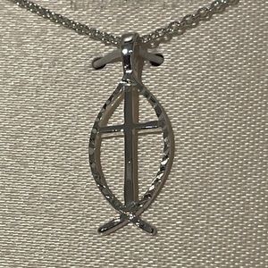 925 Sterling Silver Stamped Madison Studio Cross Pendant Necklace NIB